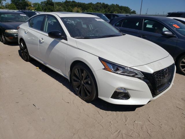 1N4BL4CV8NN362902 - 2022 NISSAN ALTIMA SR WHITE photo 1