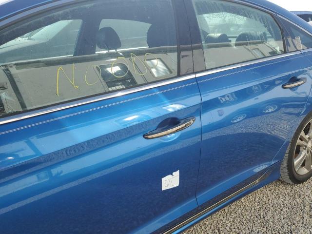 5NPE34AF9KH739638 - 2019 HYUNDAI SONATA LIM BLUE photo 9