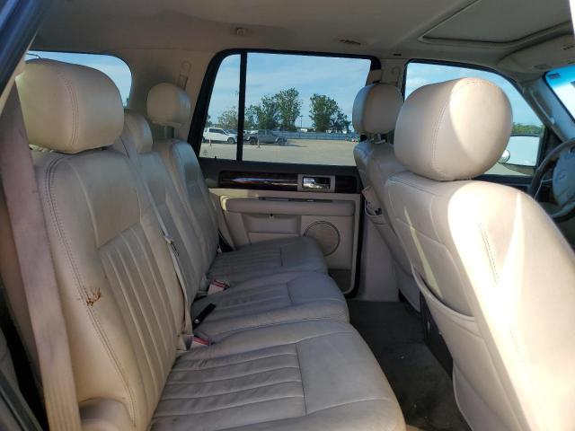 5LMFU27R14LJ29425 - 2004 LINCOLN NAVIGATOR GOLD photo 6