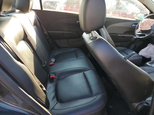 1G1JF5SB8K4121961 - 2019 CHEVROLET SONIC PREM GRAY photo 6