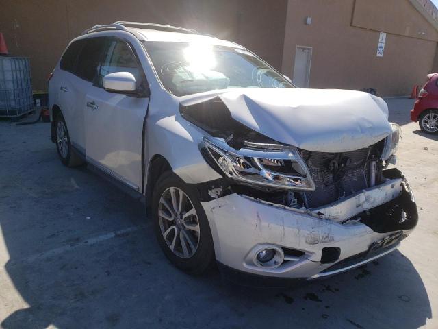 5N1AR2MN7EC641725 - 2014 NISSAN PATHFINDER SILVER photo 1