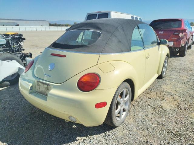 3VWCD31Y24M334408 - 2004 VOLKSWAGEN NEW BEETLE 黄色 照片 4