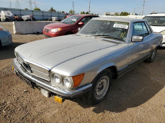 10702612000472 - 1979 MERCEDES-BENZ SLC SILVER photo 2