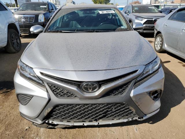 4T1B11HK1KU729178 - 2019 TOYOTA CAMRY L SILVER photo 5
