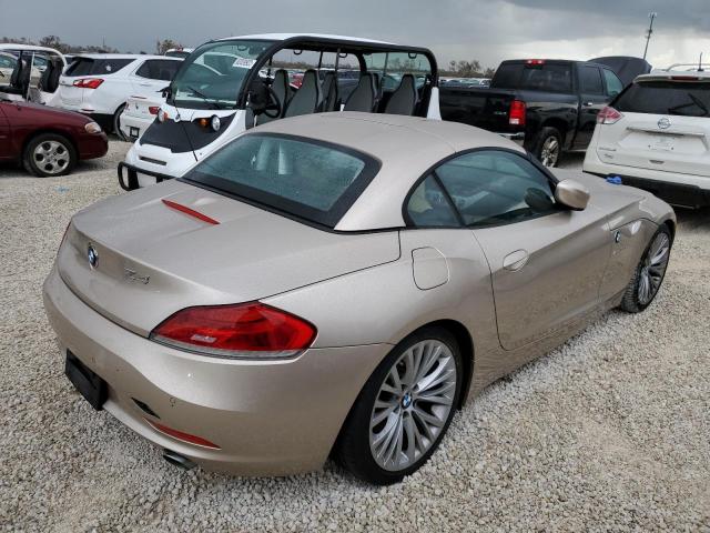 WBALM7C54AE382004 - 2010 BMW Z4 SDRIVE3 TAN photo 4