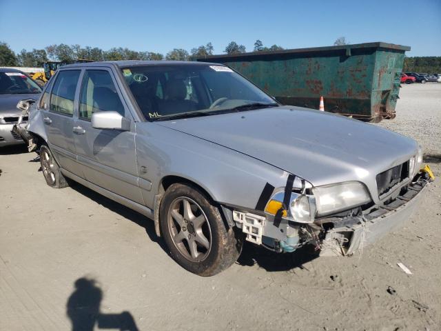 YV1LS61JXY2668836 - 2000 VOLVO S70 BASE SILVER photo 1