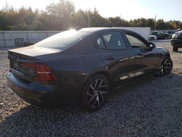 7JRA22TK9KG008911 - 2019 VOLVO S60 T6 MOM GRAY photo 4