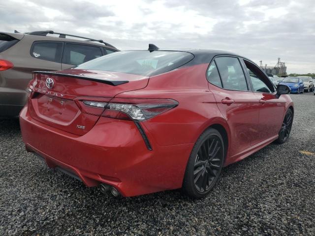 4T1K61AK9MU420170 - 2021 TOYOTA CAMRY XSE RED photo 4