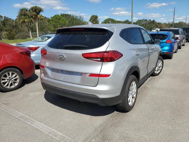 KM8J23A41MU376623 - 2021 HYUNDAI TUCSON SE SILVER photo 4