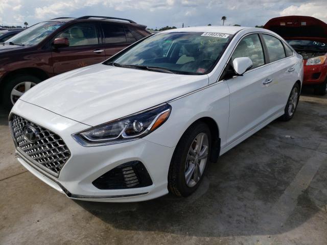 5NPE34AF7KH807094 - 2019 HYUNDAI SONATA LIM WHITE photo 2