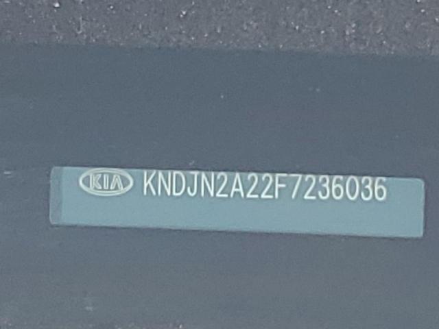 KNDJN2A22F7236036 - 2015 KIA SOUL WHITE photo 10