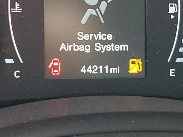 ZACCJBAB2HPG14706 - 2017 JEEP RENEGADE S GRAY photo 8