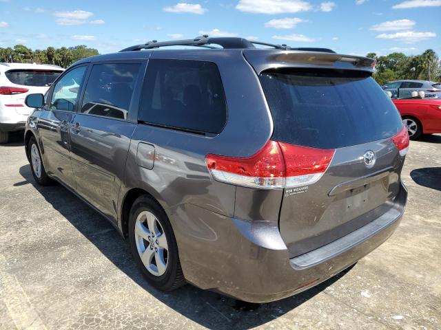 5TDKK3DC9ES423799 - 2014 TOYOTA SIENNA LE GRAY photo 3