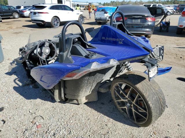 57XAAPHD2N8148796 - 2022 POLARIS SLINGSHOT BLUE photo 3