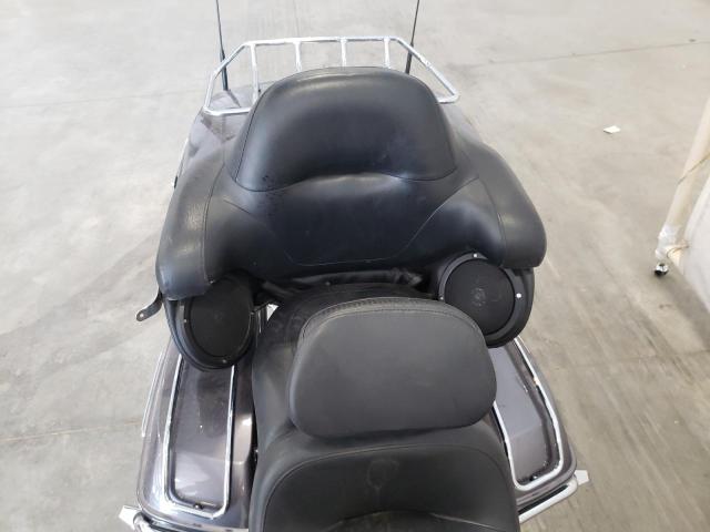 1HD1KEL14EB692631 - 2014 HARLEY-DAVIDSON FLHTK ELEC ნაცრისფერი ფოტო 6