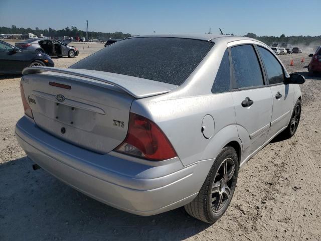 1FAFP38363W210986 - 2003 FORD FOCUS ZTS SILVER photo 4