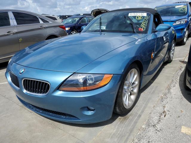 4USBT33443LS48071 - 2003 BMW Z4 2.5 BLUE photo 2