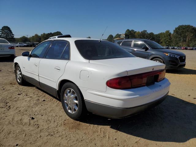 2G4WF5212X1405167 - 1999 BUICK REGAL GS WHITE photo 3