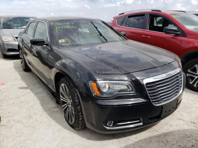 2C3CCABGXDH735532 - 2013 CHRYSLER 300 S BLACK photo 1