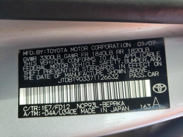 JTDBT903371126632 - 2007 TOYOTA YARIS SILVER photo 10