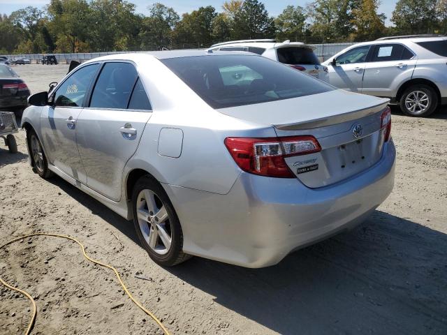 4T1BF1FKXDU204434 - 2013 TOYOTA CAMRY L SILVER photo 3