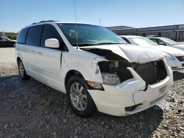 2A8HR54P08R134501 - 2008 CHRYSLER TOWN & COU WHITE photo 1