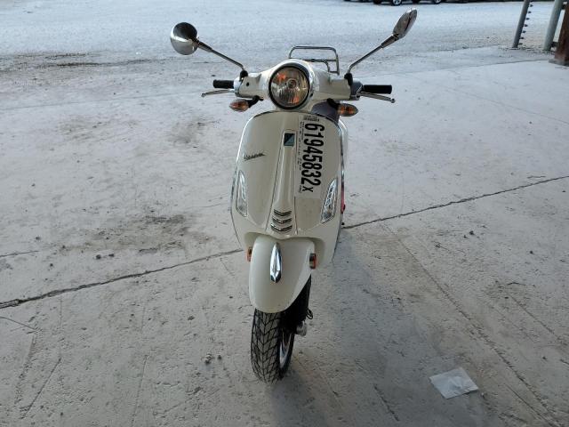 ZAPM818G3J5700843 - 2018 VESPA SPRINT 150 WHITE photo 5