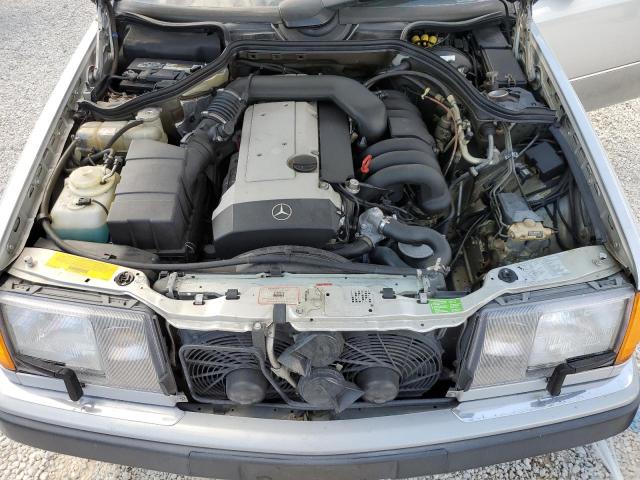 WDBEA66E4PB944597 - 1993 MERCEDES-BENZ 300 CECV SILVER photo 7