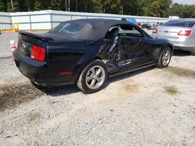 1ZVHT85H565200050 - 2006 FORD MUSTANG GT BLACK photo 4