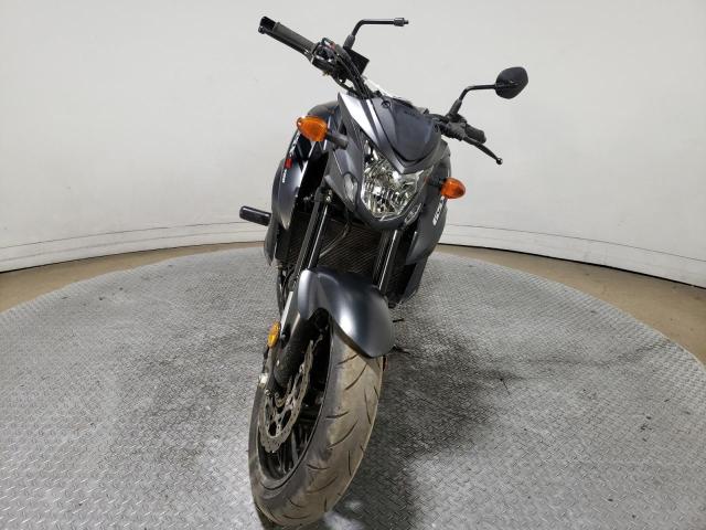 JS1C533B3N7101250 - 2022 SUZUKI GSX-S750 M BLACK photo 2