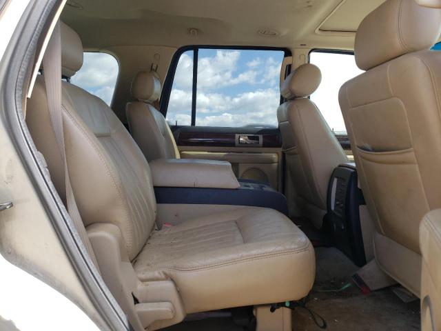 5LMFU27565LJ08682 - 2005 LINCOLN NAVIGATOR თეთრი ფოტო 6