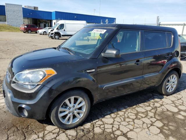 KNDJT2A51D7635047 - 2013 KIA SOUL BLACK photo 2