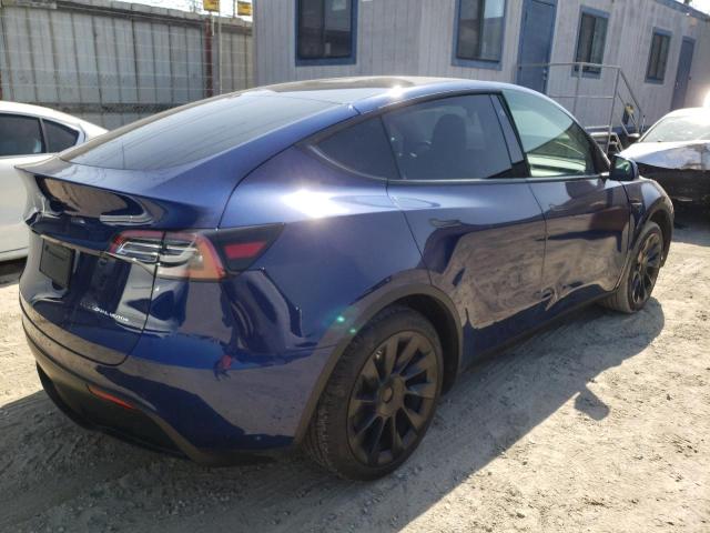 5YJYGAEE8MF151040 - 2021 TESLA MODEL Y BLUE photo 4