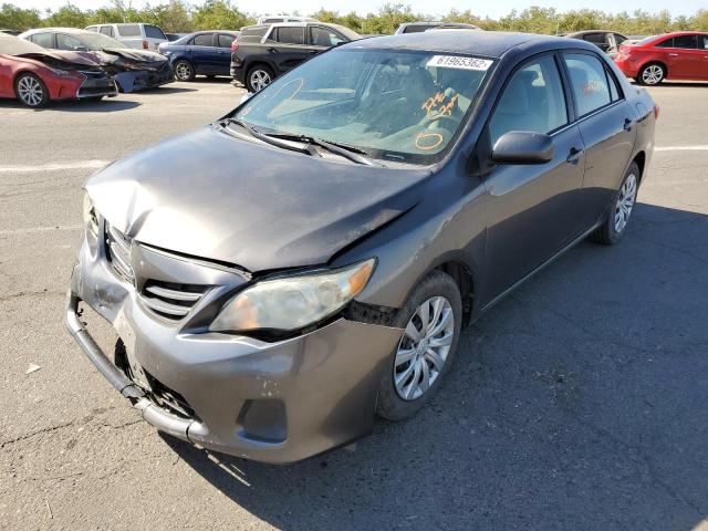 5YFBU4EE9DP108797 - 2013 TOYOTA CORROLLA GRAY photo 2