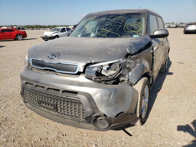 KNDJN2A29E7037239 - 2014 KIA SOUL GRAY photo 2