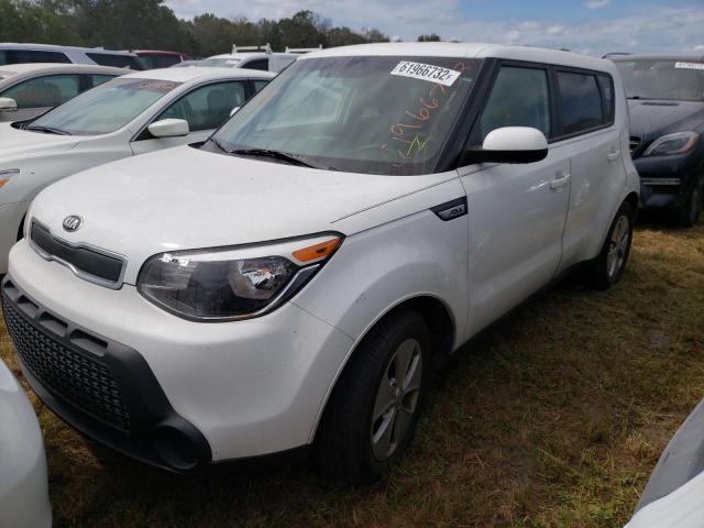 KNDJN2A23G7378610 - 2016 KIA SOUL WHITE photo 2