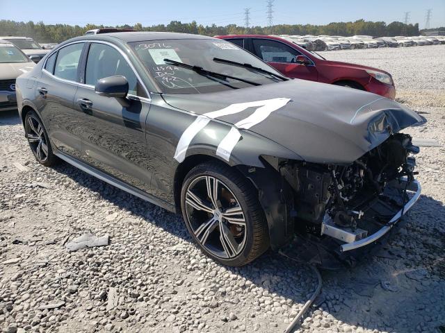 7JRL12FLXNG162371 - 2022 VOLVO S60 B5 INS GRAY photo 1