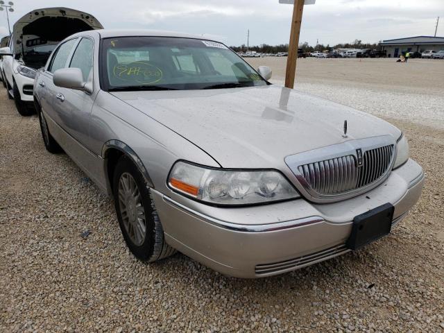 2LNBL8CV1AX623857 - 2010 LINCOLN TOWN CAR S SILVER photo 1