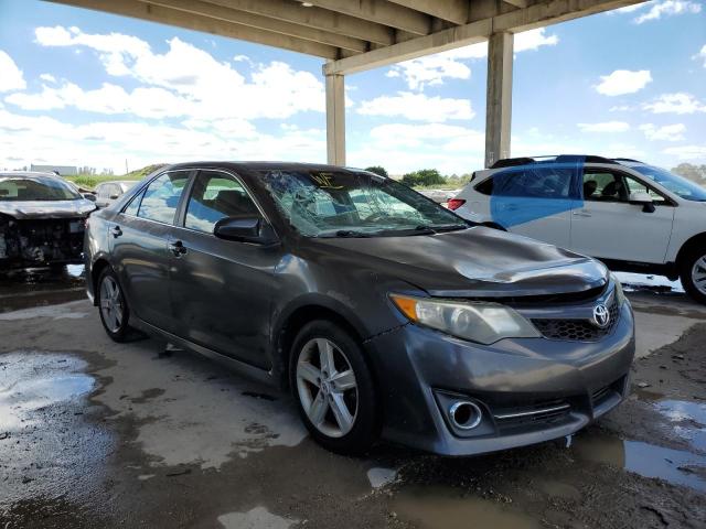 4T1BF1FK2CU556258 - 2012 TOYOTA CAMRY SE A GRAY photo 1