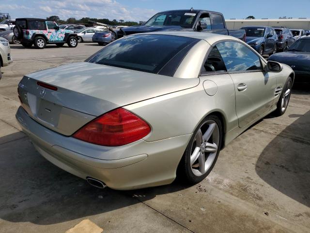 WDBSK75F73F009495 - 2003 MERCEDES-BENZ SL 500R SILVER photo 4