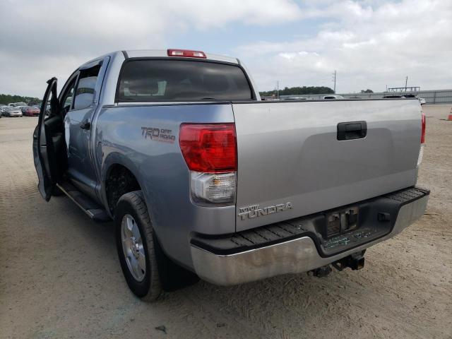 5TFEY5F19BX114889 - 2011 TOYOTA TUNDRA CREWMAX SR5  photo 3