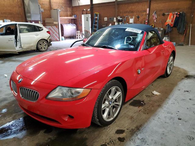 4USBT53473LU04650 - 2003 BMW Z4 3.0 RED photo 2
