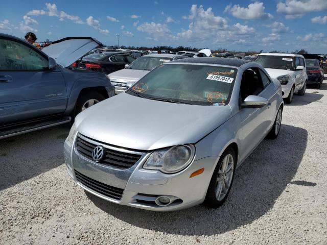 WVWFA71F99V017754 - 2009 VOLKSWAGEN EOS LUX 银色 照片 2