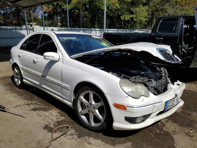 WDBRF65J32F215784 - 2002 MERCEDES-BENZ C 32 AMG K WHITE photo 1