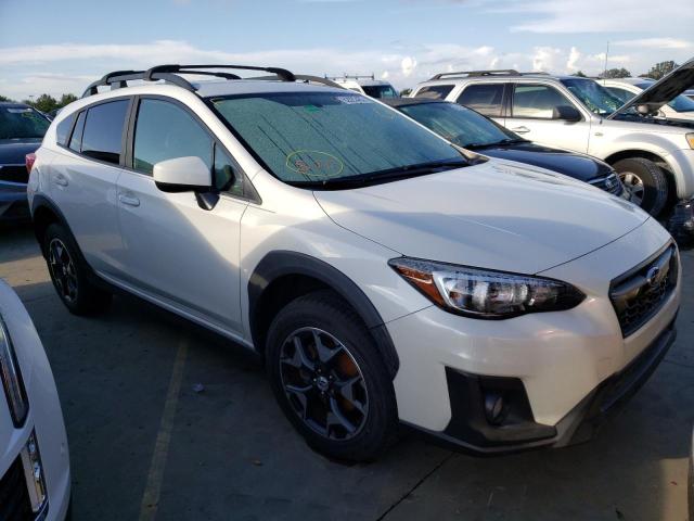 JF2GTABC1JH309371 - 2018 SUBARU CROSSTREK WHITE photo 1