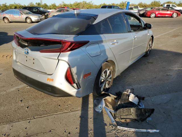 JTDKARFP7K3114366 - 2019 TOYOTA PRIUS PRIM 银色 照片 4