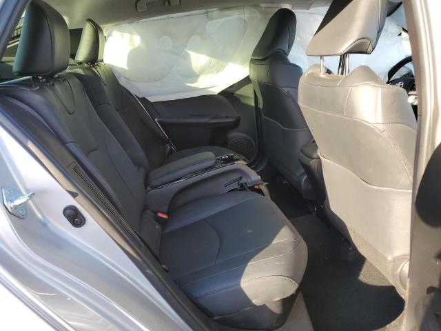 JTDKARFP7K3114366 - 2019 TOYOTA PRIUS PRIM 银色 照片 6