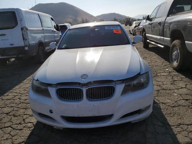 WBAPH5C57AA438907 - 2010 BMW 328 I SULE WHITE photo 5