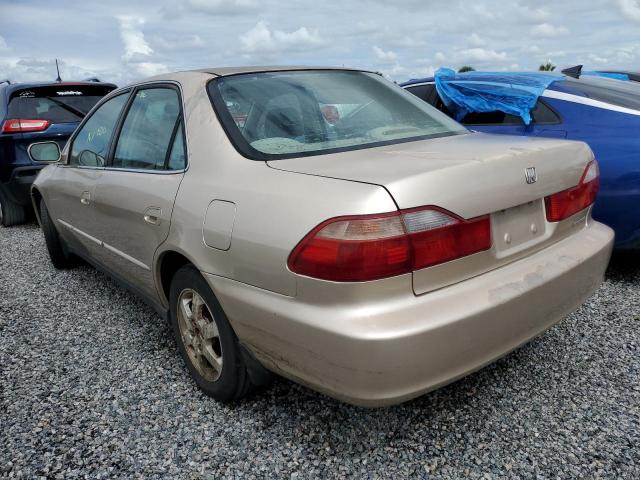 1HGCG5671YA089157 - 2000 HONDA ACCORD SEI GOLD photo 3