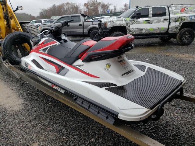 YAMA3611J516 - 2016 YAMAHA VXR WHITE photo 4